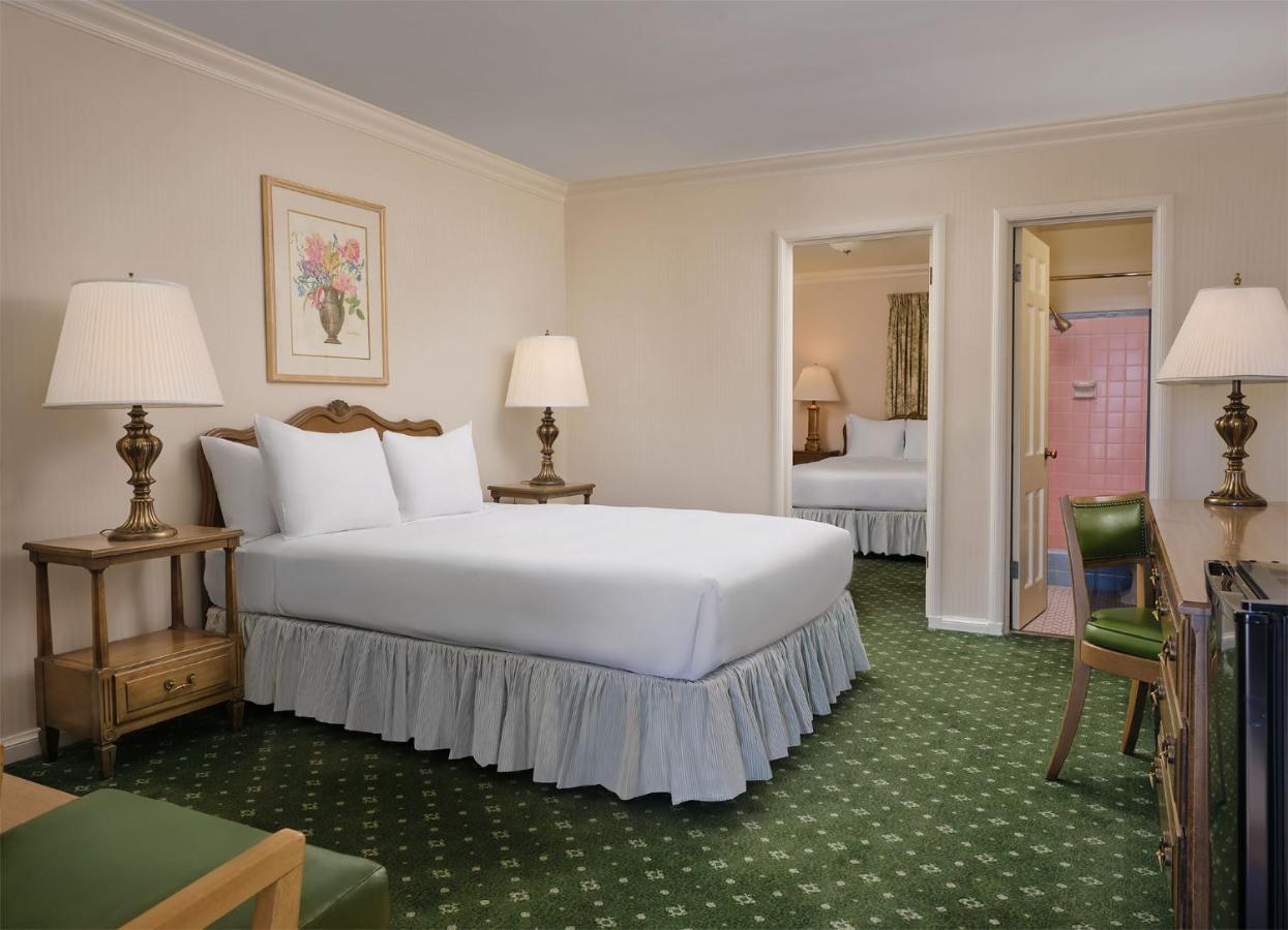 Hotel - Wyoming 4*