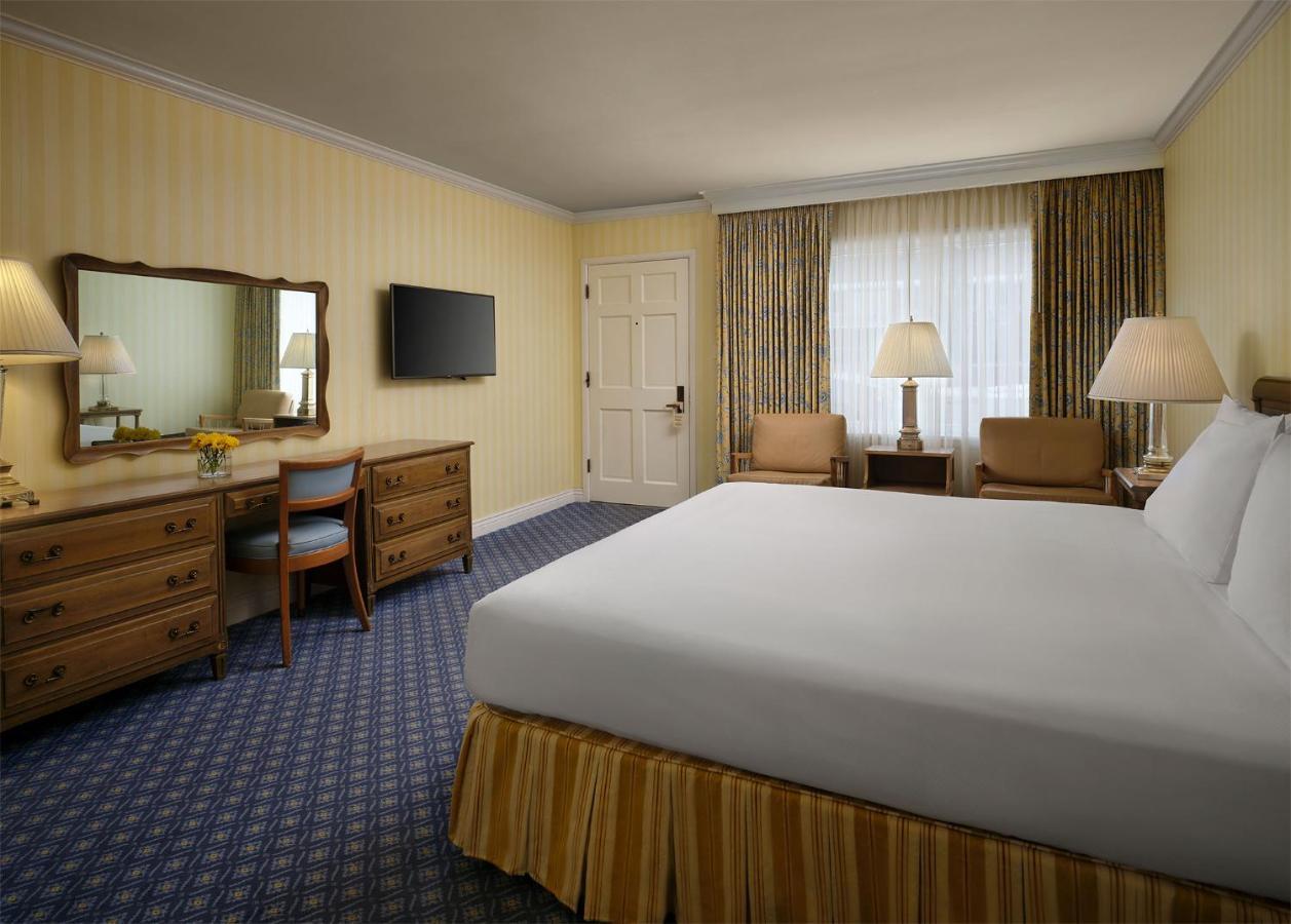 - Wyoming 4* Little America