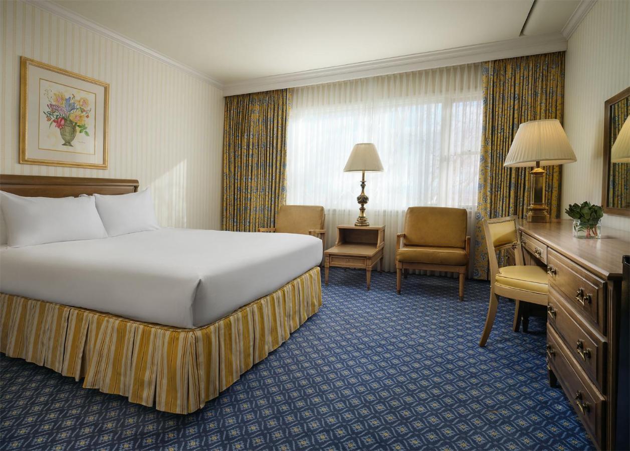 - Wyoming Hotel Little America