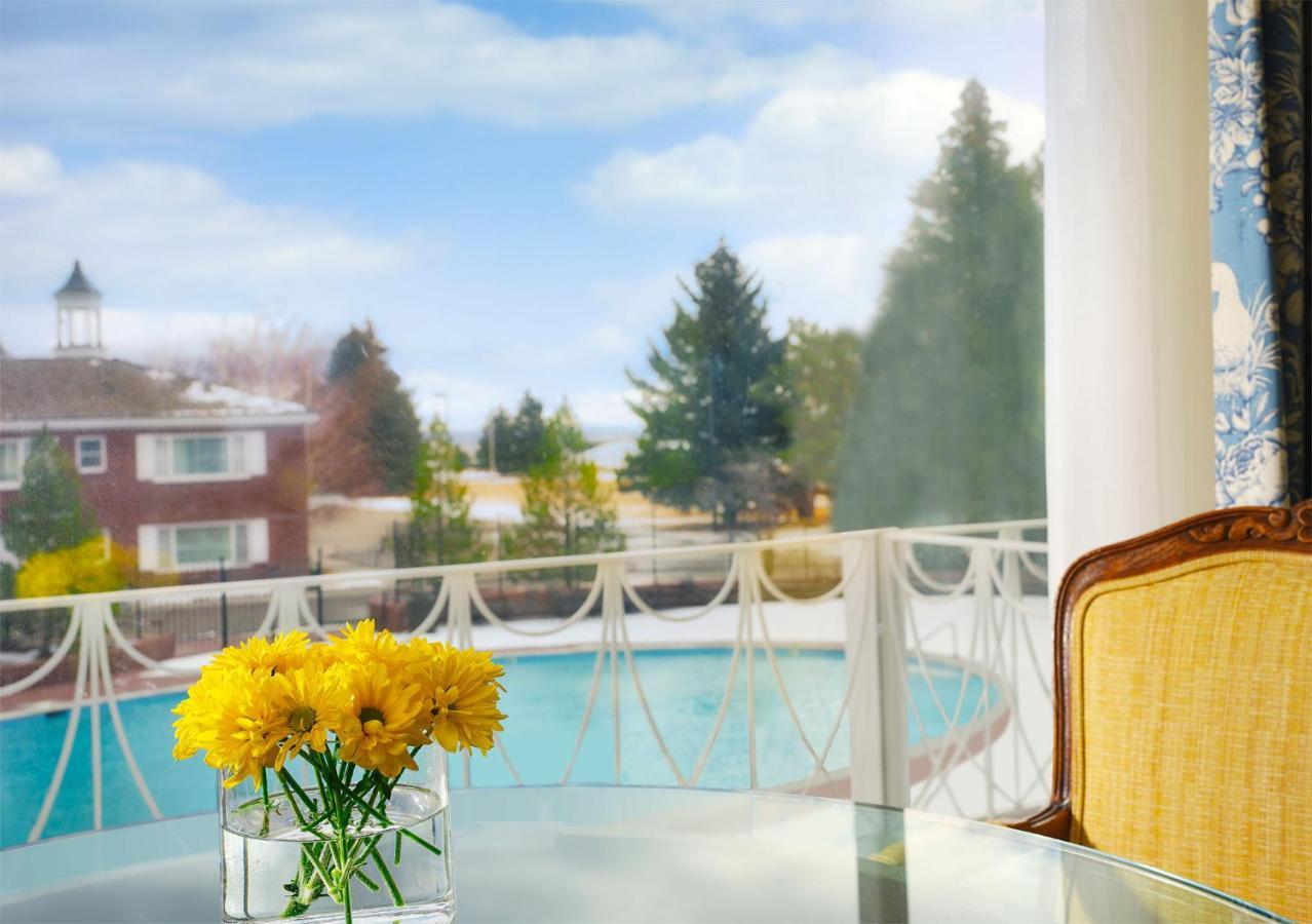 - Wyoming Hotel 4*